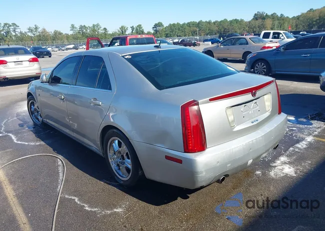 1G6DW677670124647: 43379921