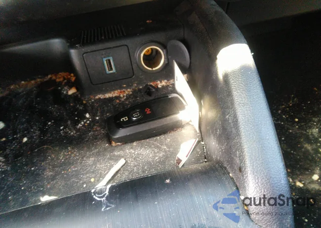 1FMCU0G69LUB73939: 43379945