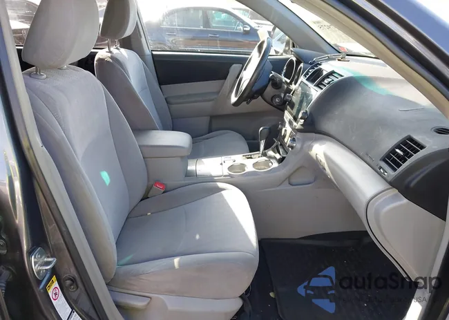 5TDBK3EHXCS100773: 43379275