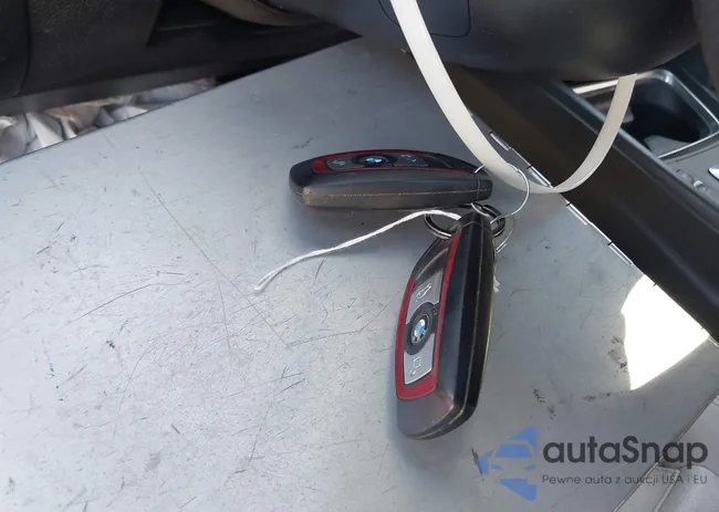 WBA3N7C54EK221253: 43379368