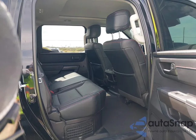 5TFPC5DB0PX014643: 43379377