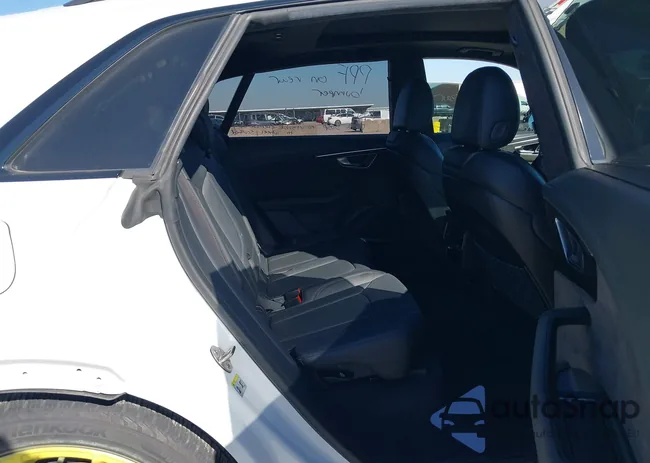 WA1FVAF10MD022929: 43379409