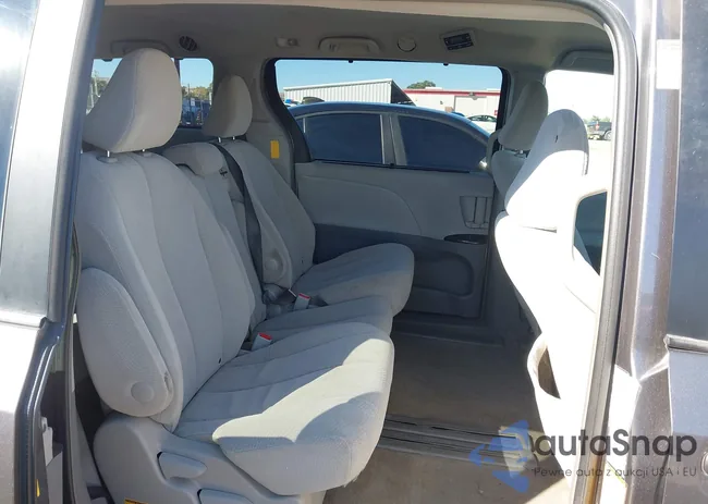 5TDKK3DC2ES478143: 43379517