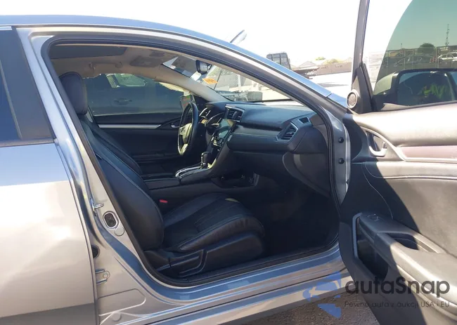 2HGFC1F7XHH658073: 43379636