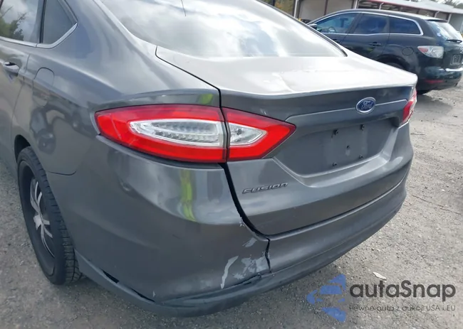 3FA6P0G72DR338553: 43379638