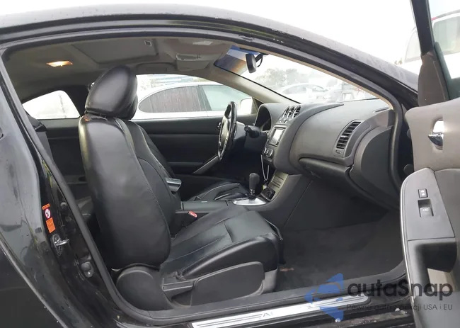 1N4BL24E48C115279: 43379648