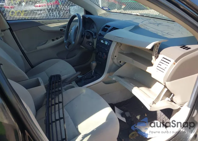 2T1BU40E09C044972: 43379653