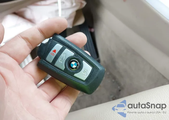 5UXWX9C56D0D00926: 43380840