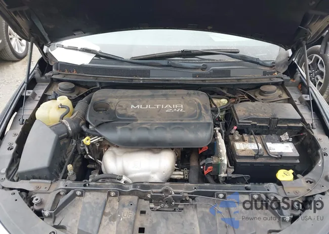 1C3CCCAB0GN153582: 43380884