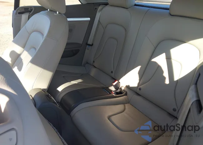 WAULFAFH4BN015229: 43380912