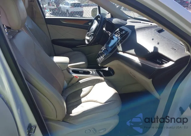 5LMCJ2D97HUL44419: 43380932