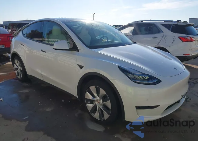 5YJYGDEE0MF076108: 43381070