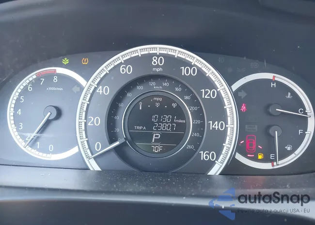 1HGCR2F35EA080477: 43381133