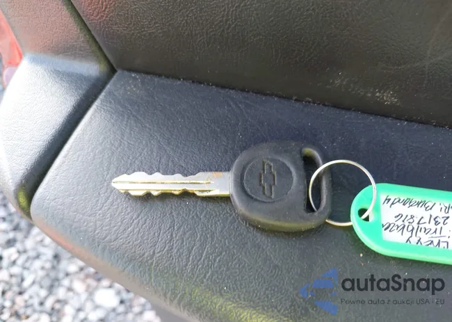 1GNDS13S462317816: 43381142