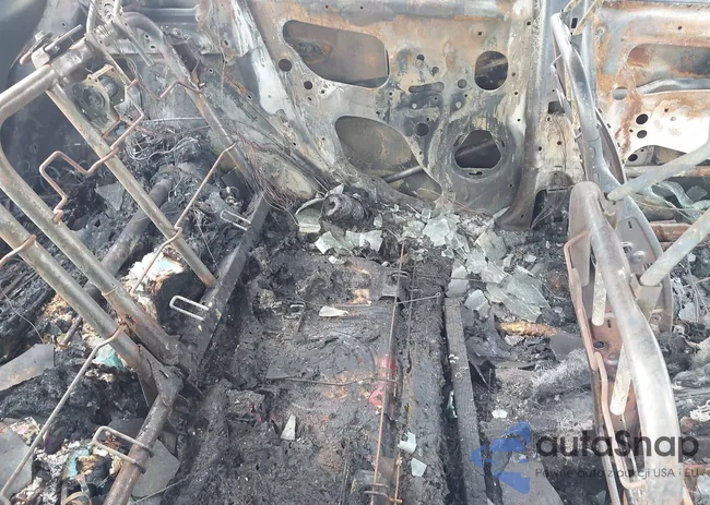 ML32A3HJ0HH019488: 43381150