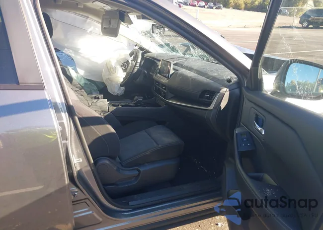 JN8BT3BB2SW425059: 43380418