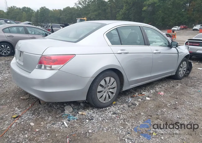 1HGCP26389A139839: 43380455