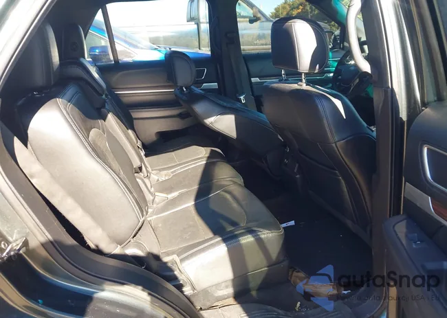 1FM5K8F83GGA41652: 43380469