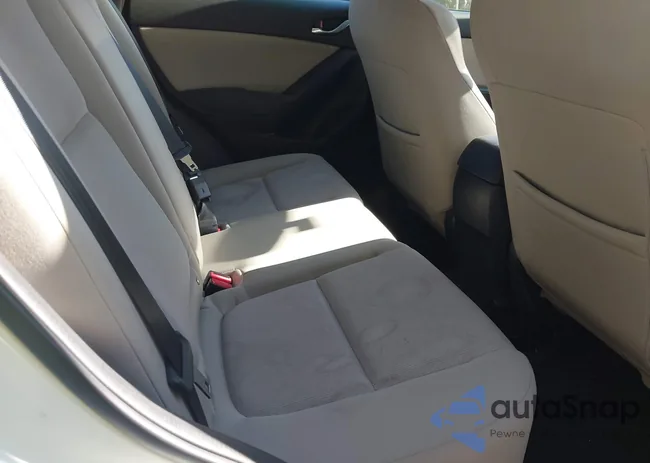 JM3KE4BY6G0876738: 43380511