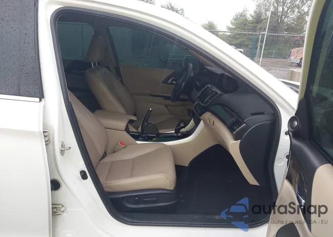 1HGCR3F95GA019952: 43380522