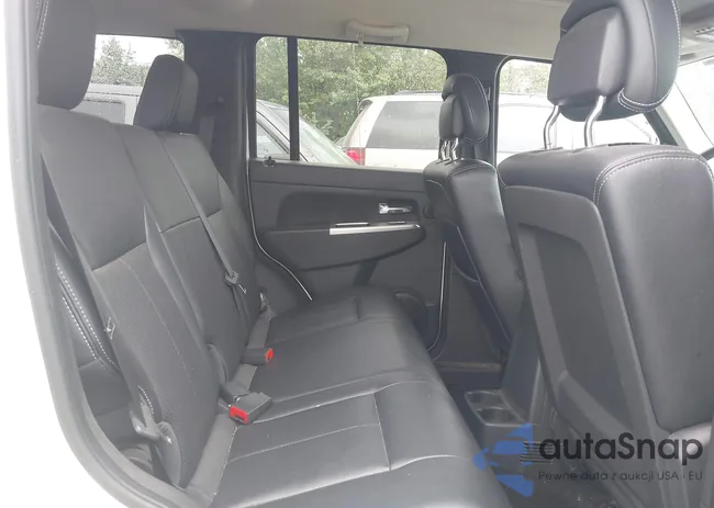 1J4PP5GK5AW117676: 43380559