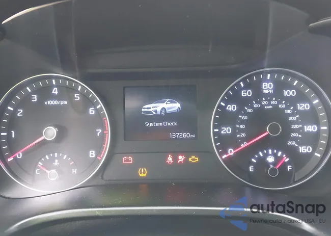 3KPF24AD6LE140076: 43381678