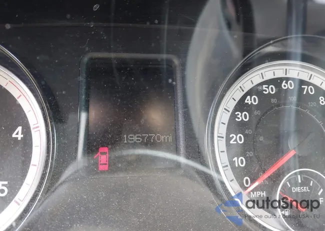 3C6UR5CL7FG696832: 43381945