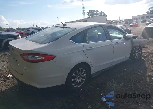 3FA6P0G75FR131738: 43382052