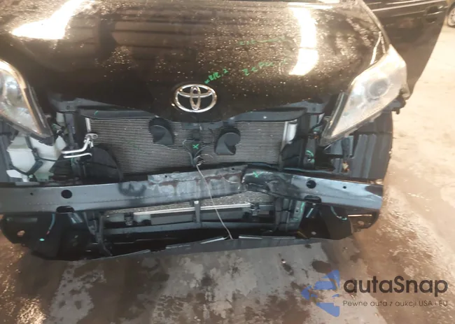 5TDYK3DC1BS135748: 43382112