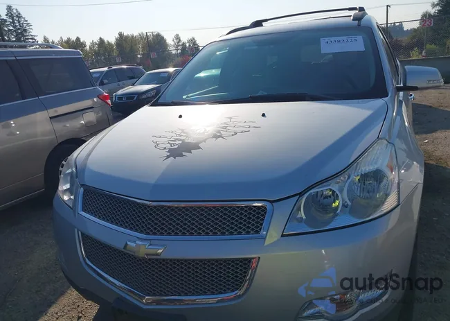 1GNKVLED1CJ145075: 43382225