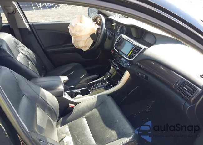 1HGCR2F97GA165862: 43382794