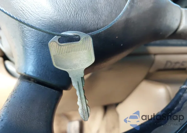 2GCEC19TXY1190972: 43382812