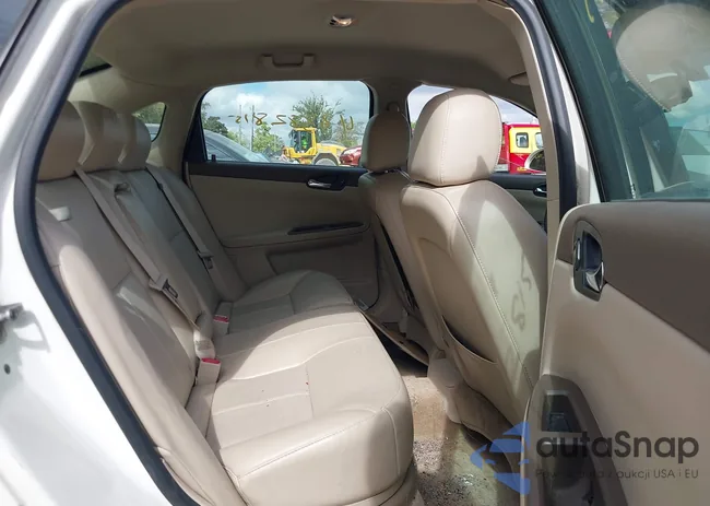 2G1WT58KX89127482: 43382815