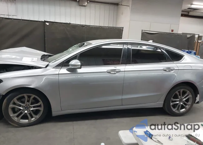 3FA6P0CD4LR138834: 43383004