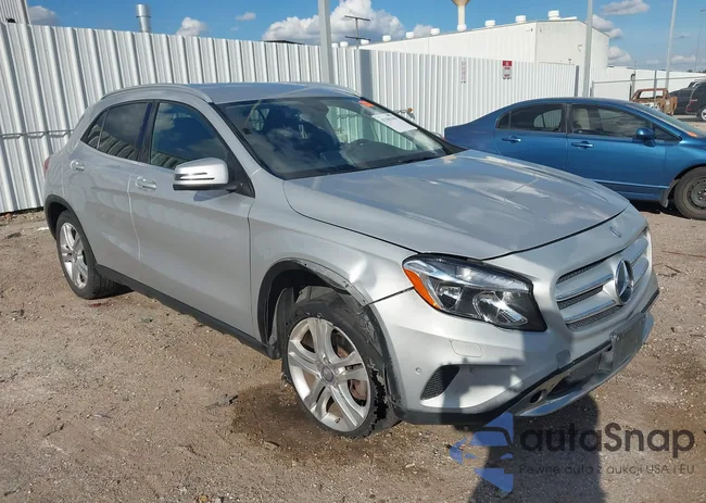 WDCTG4GB7FJ118745: 43383161