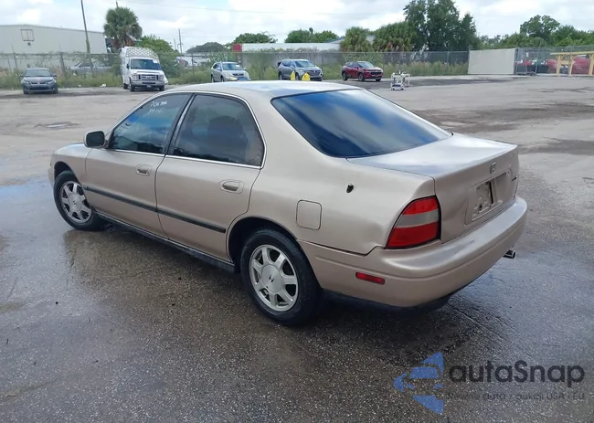 1HGCD5535SA152565: 43383233