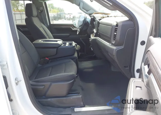 2GCUDDED1R1237977: 43382307