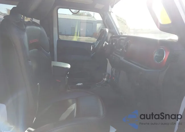 1C4HJXCN4KW509380: 43382308