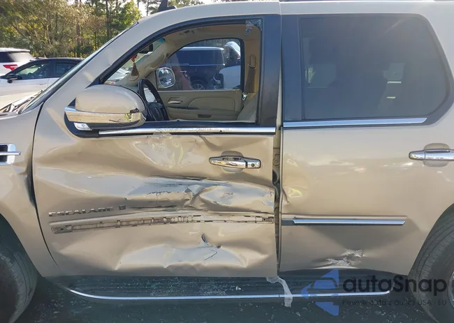 1GYEC63827R385546: 43382327