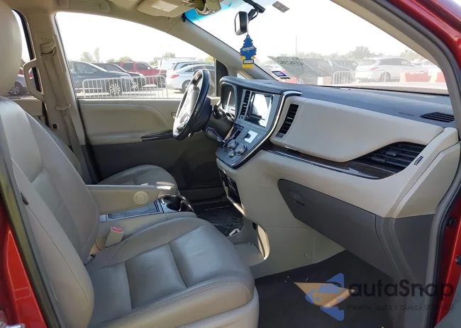 5TDYZ3DC0HS886182: 43382382