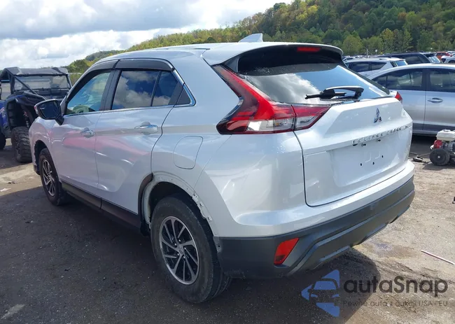 JA4ATUAA0NZ068953: 43382517