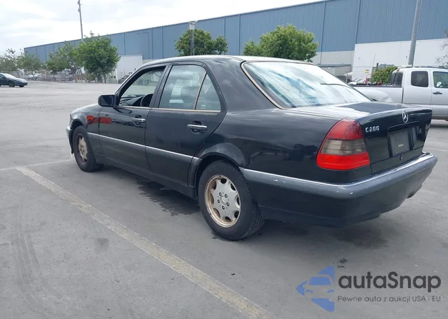 WDBHA29G1XA791010: 43382552