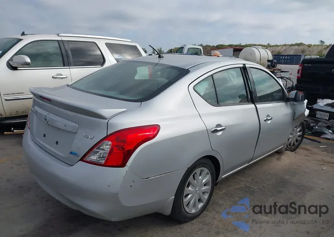 3N1CN7AP3EL800579: 43382600