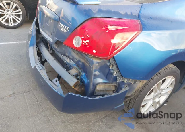 1N4BL24E68C144556: 43382614