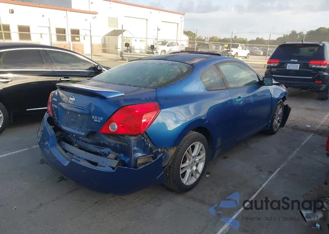 1N4BL24E68C144556: 43382614