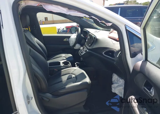 2C4RC1BG0SR545171: 43383655