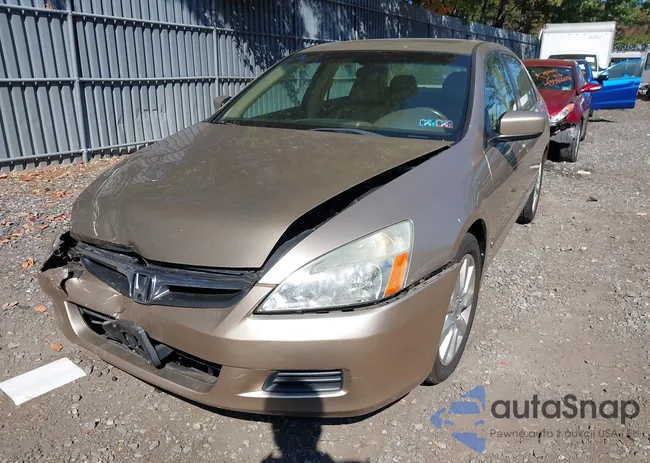 1HGCM66597A016808: 43383258