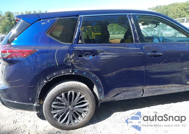 JN8BT3DD7RW254656: 43383279