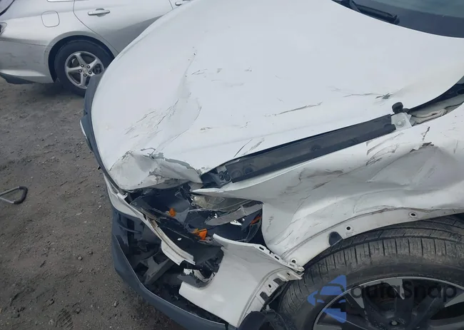 JM3KE2DY8G0844133: 43383535