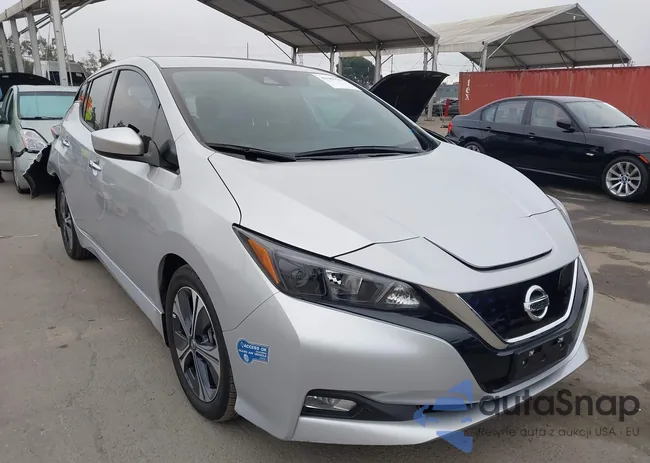 1N4AZ1CV4MC551811: 43383567